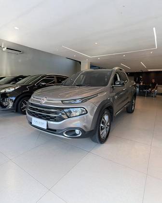 FIAT TORO 2.0 16V TURBO DIESEL VOLCANO 4WD AT9